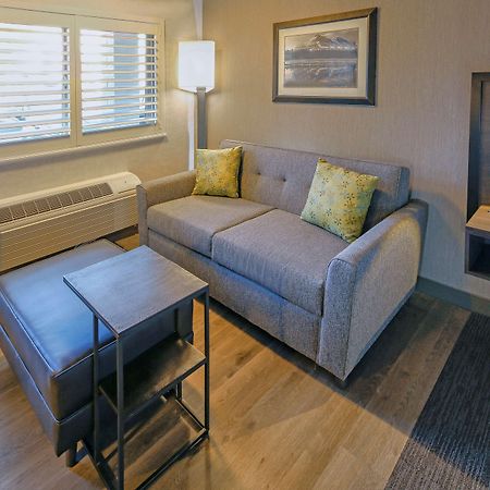Best Western Plus Hilltop Inn Redding Kültér fotó