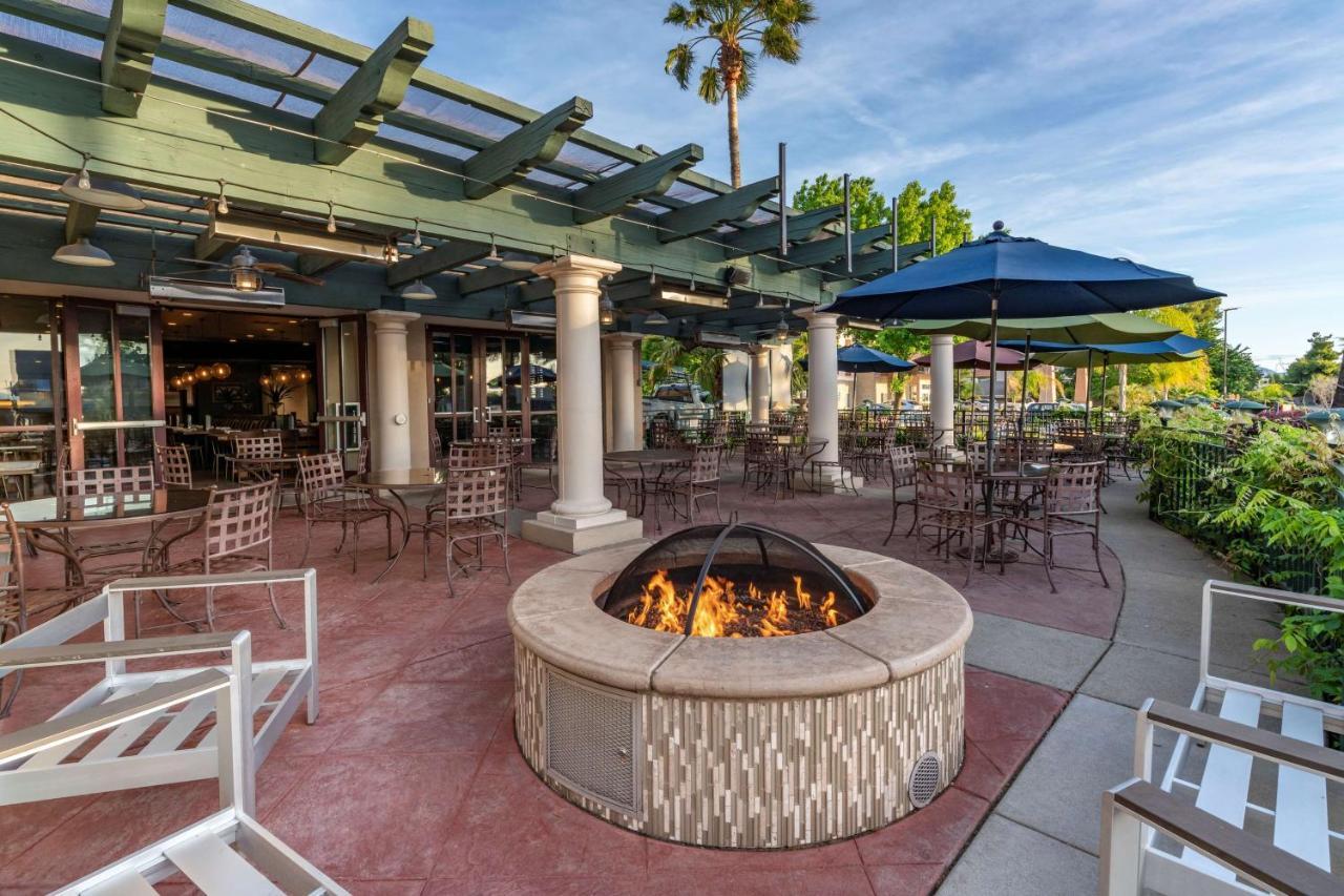 Best Western Plus Hilltop Inn Redding Kültér fotó