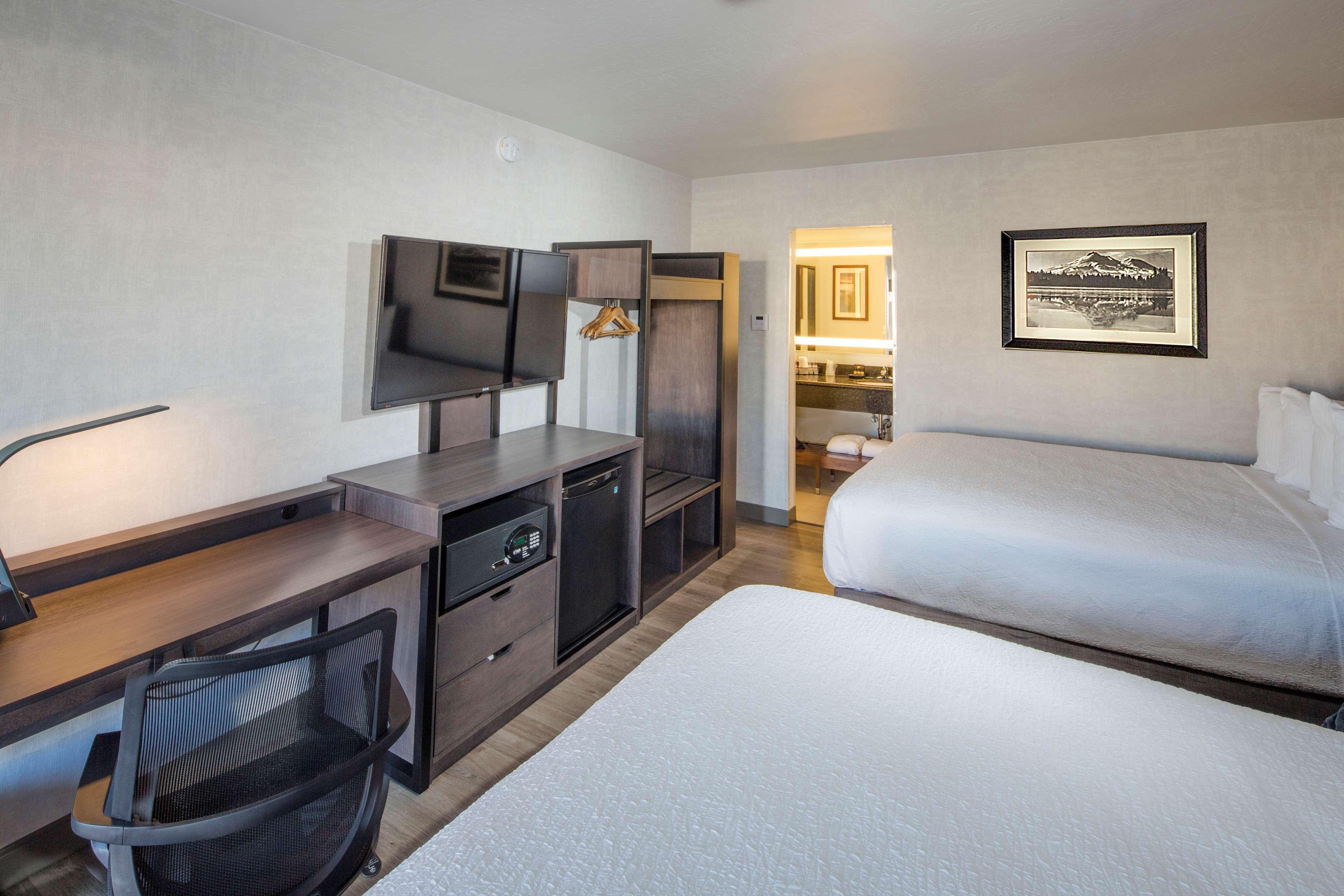 Best Western Plus Hilltop Inn Redding Kültér fotó