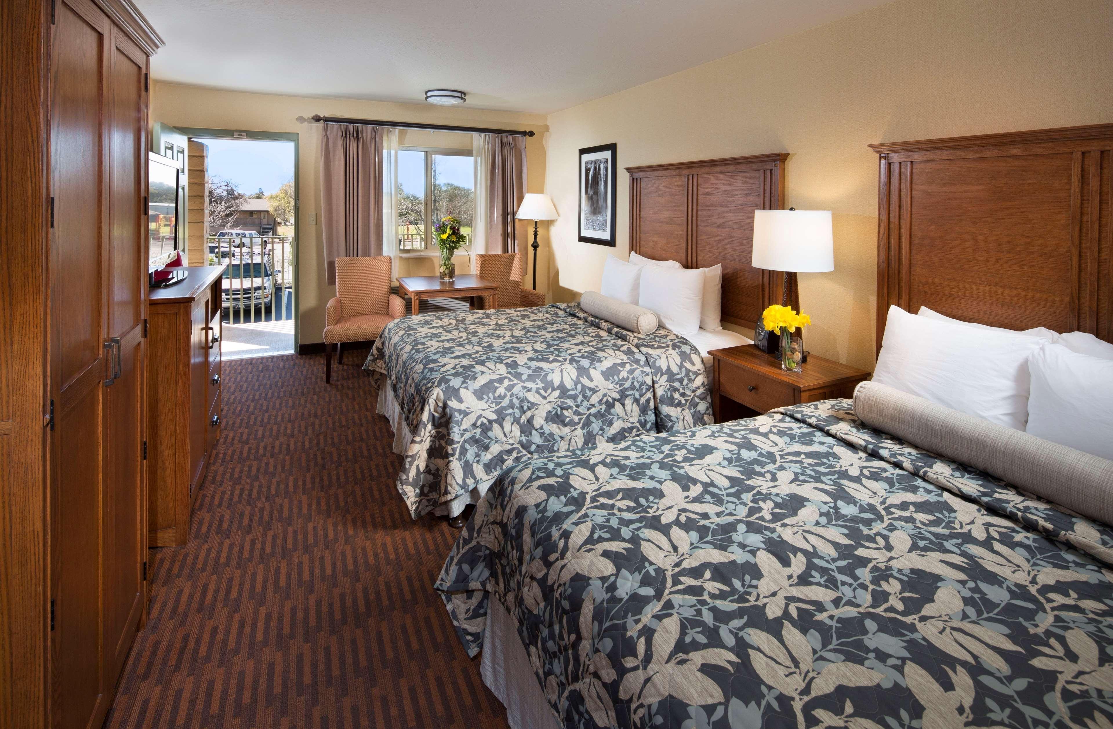 Best Western Plus Hilltop Inn Redding Kültér fotó
