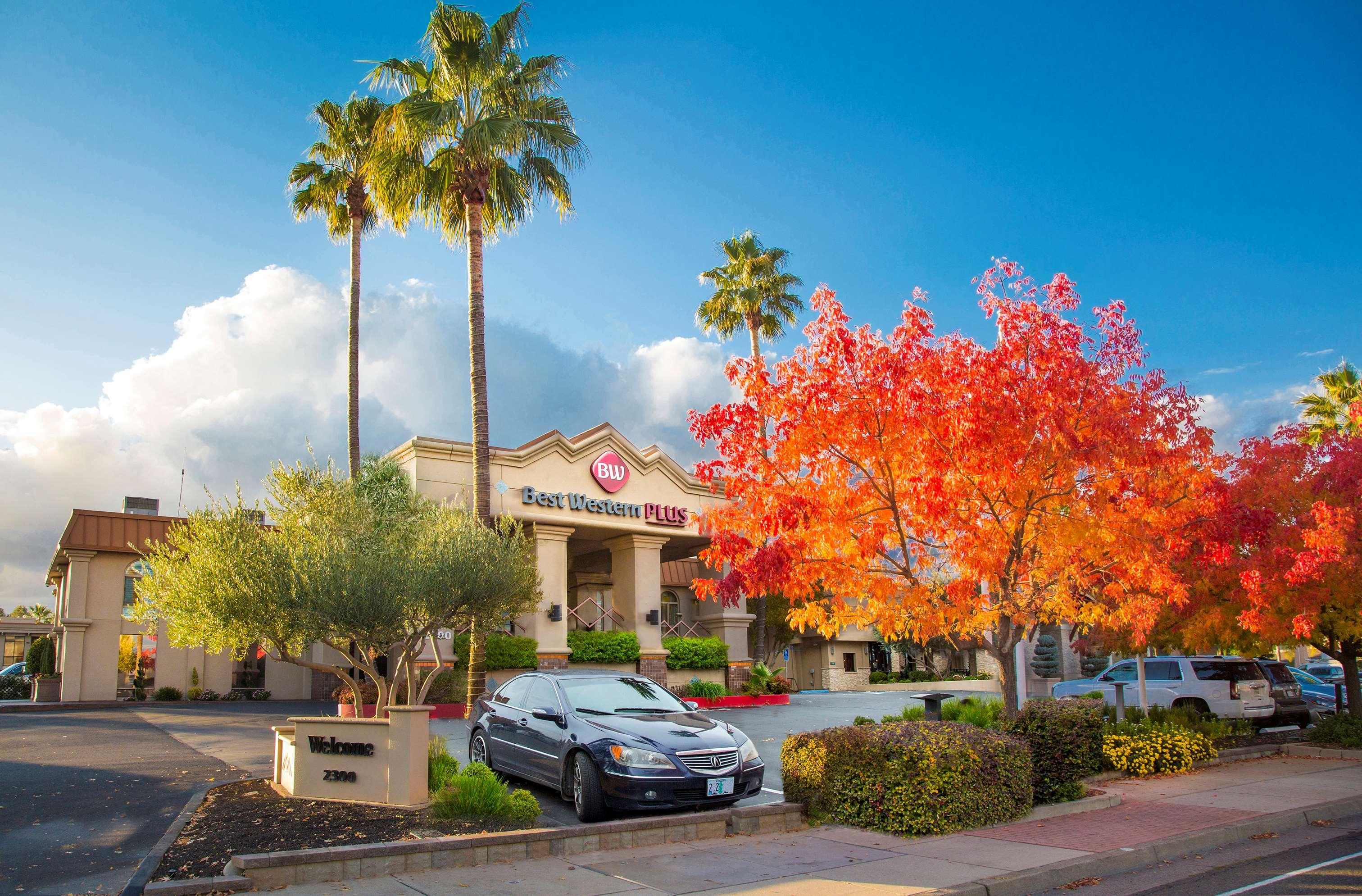 Best Western Plus Hilltop Inn Redding Kültér fotó
